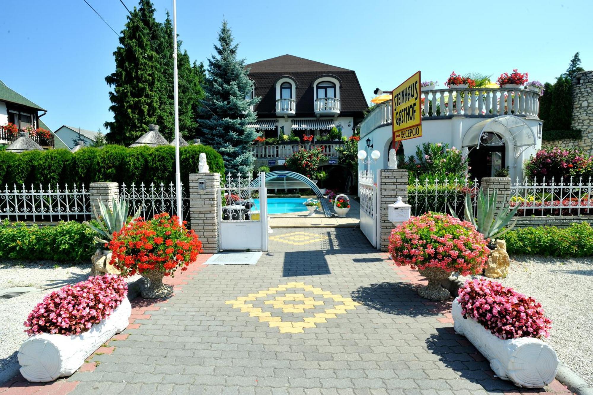 Steinhaus Bed & Breakfast Keszthely Exterior foto