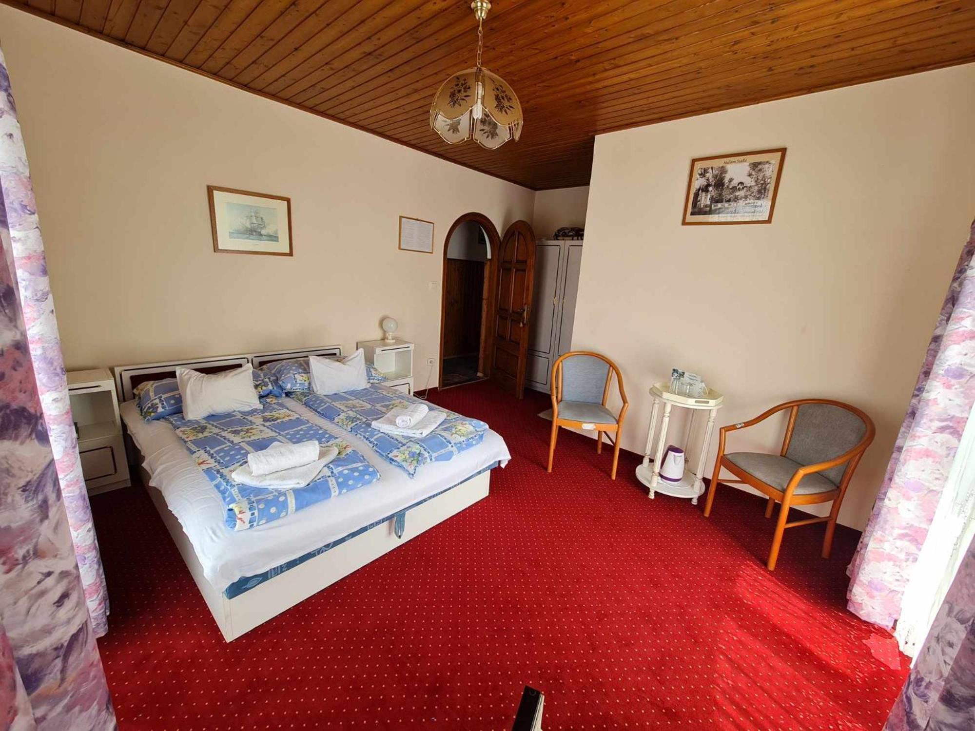 Steinhaus Bed & Breakfast Keszthely Exterior foto