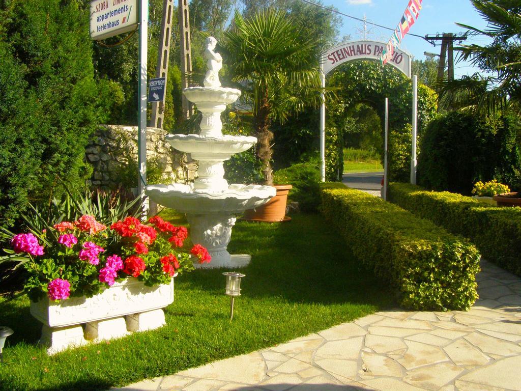 Steinhaus Bed & Breakfast Keszthely Exterior foto
